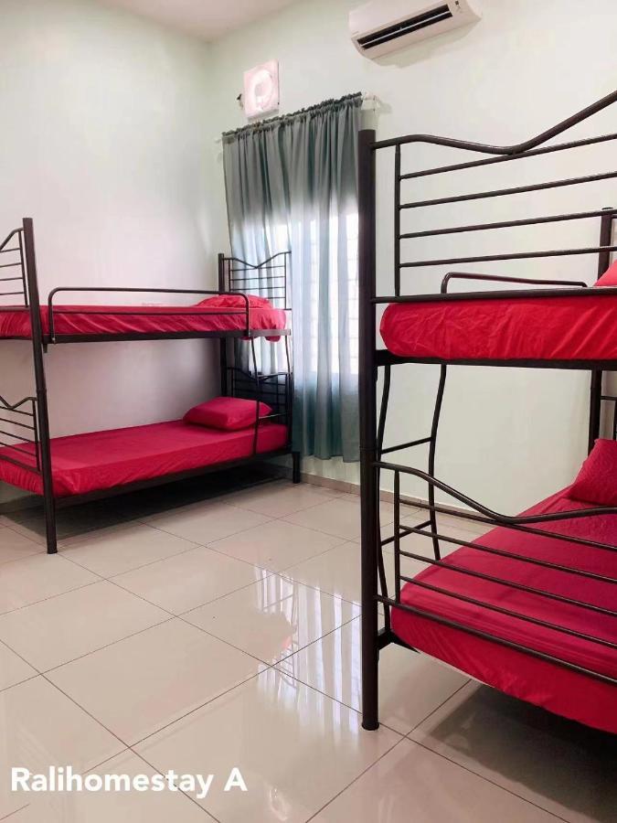 5min To Beach 12pax Bbq Steamboat - Pet Friendly Port Dickson